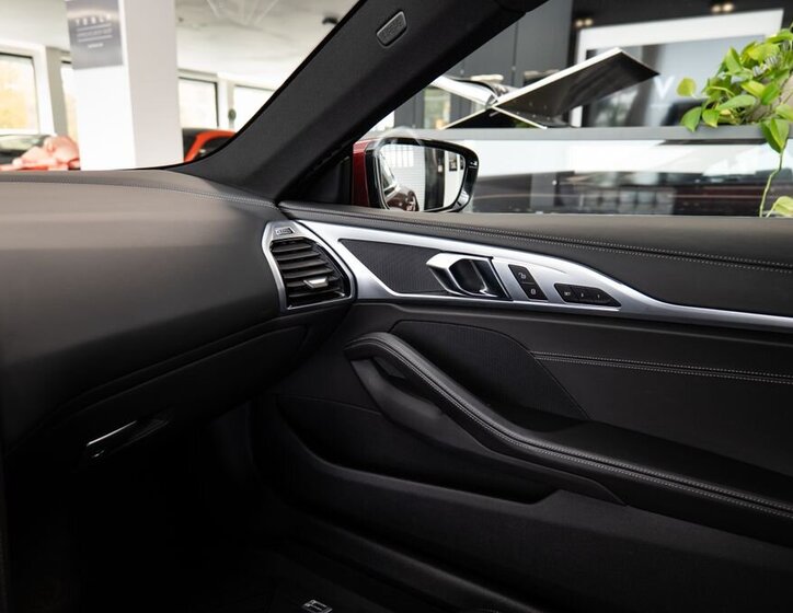 BMW Řada 8 Kupé 4,4 l 390 kw