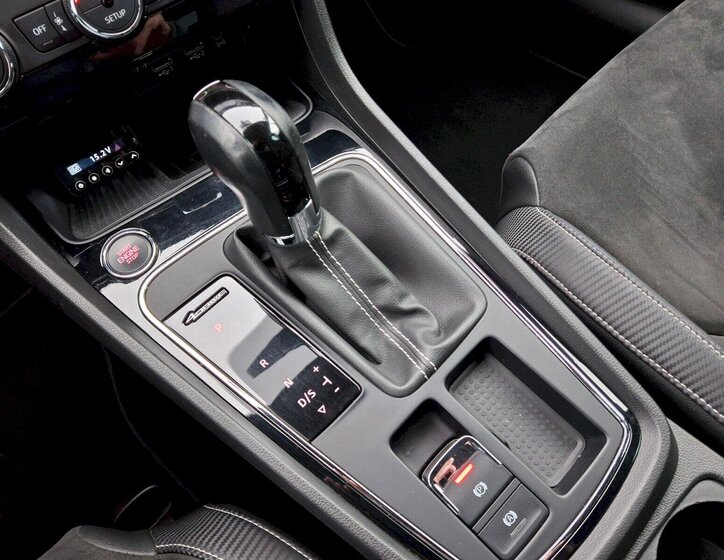 Seat Leon Kombi 2,0 l 221 kw