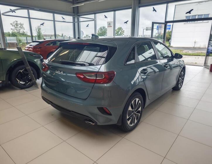 KIA Ceed 5