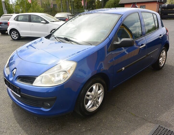Renault Clio Hatchback 1,1 l 55 kw