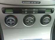 Volkswagen Passat 16