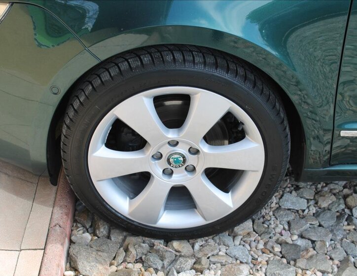 Škoda Superb Kombi 2,0 l 125 kw