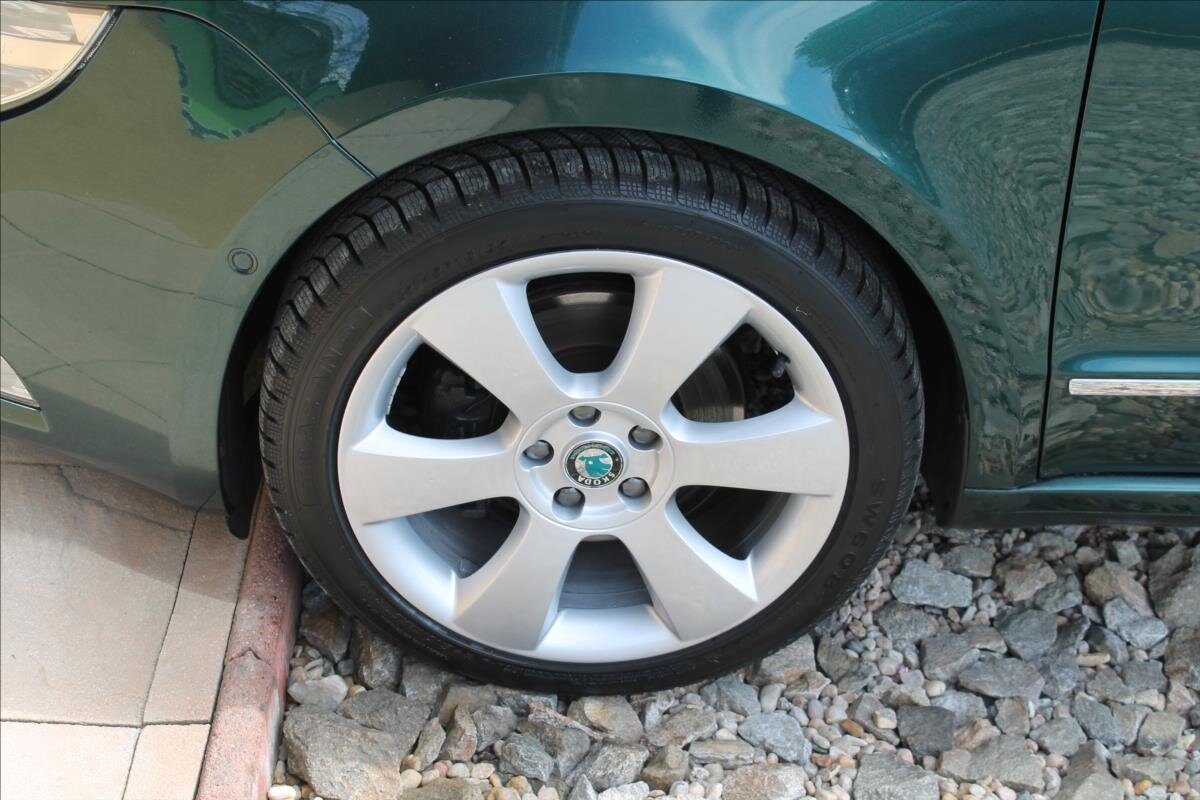 Škoda Superb Kombi 2,0 l 125 kw