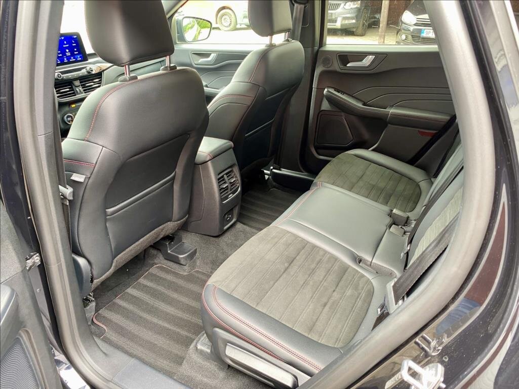 Ford Kuga SUV 2,0 l 110 kw