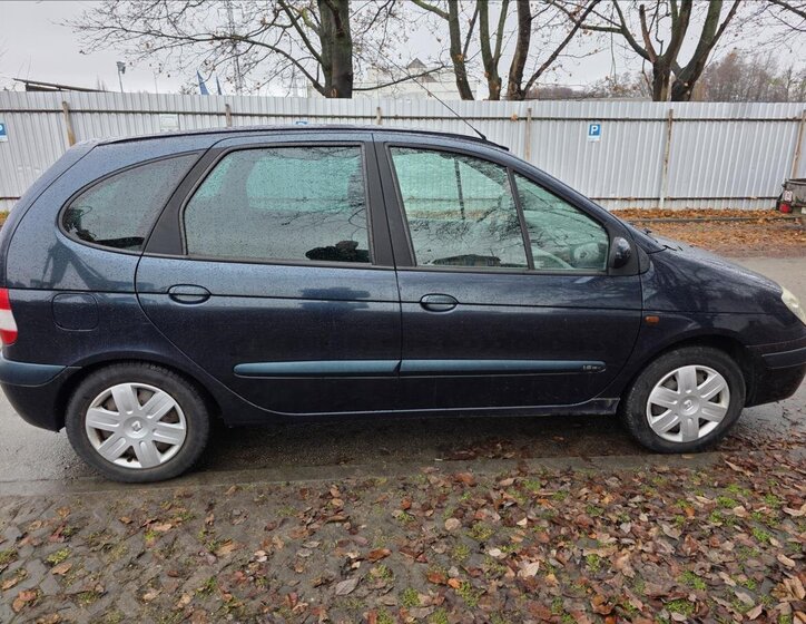 Renault Scénic Kombi 1,6 l 79 kw