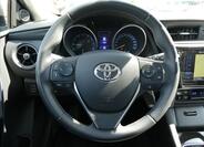 Toyota Auris 33