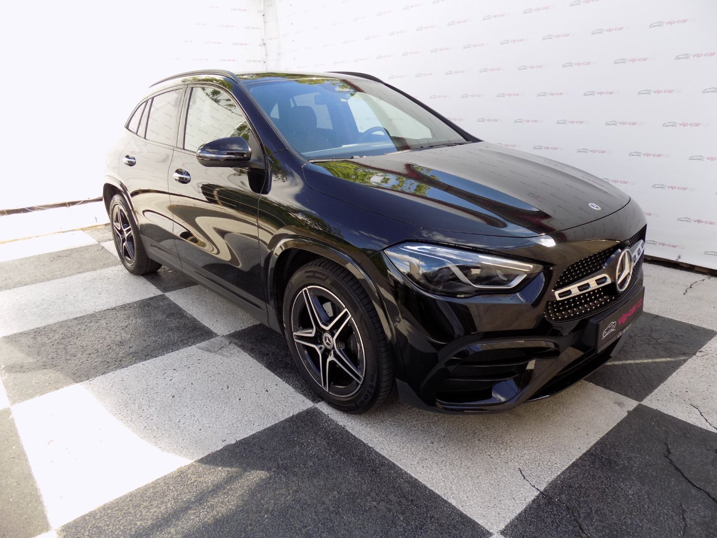 Mercedes-Benz GLA SUV / Terénní 2,0 l 110 kw