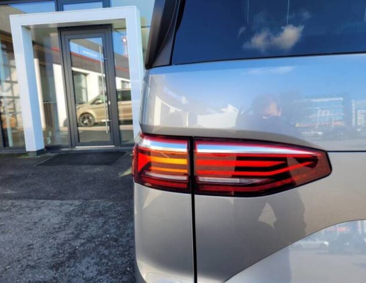 Volkswagen Multivan MPV 2,0 l 110 kw