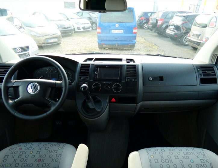 Volkswagen Transporter 7