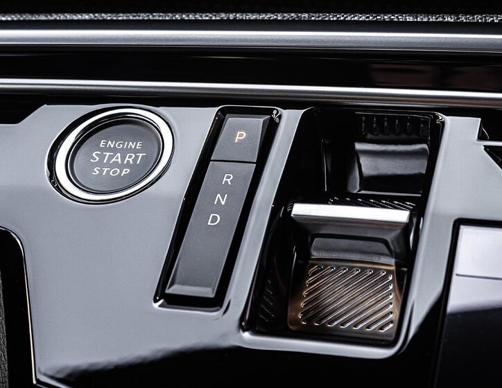 Peugeot 3008 SUV / Terénní 1,2 l 107 kw