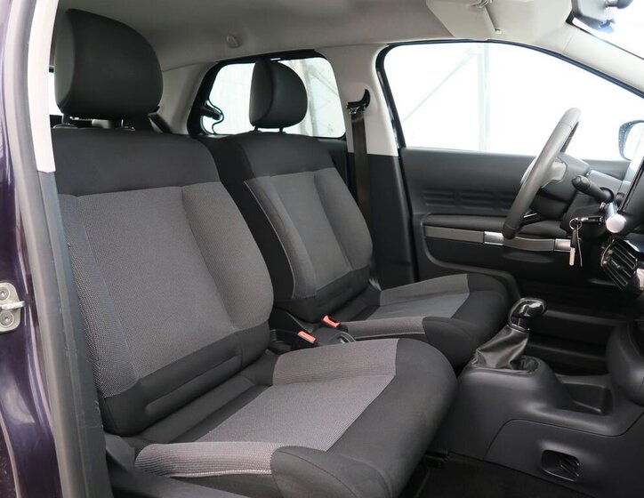 Citroën C4 Cactus Hatchback 1,2 l 81 kw