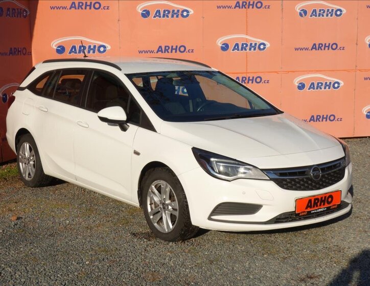 Opel Astra 1