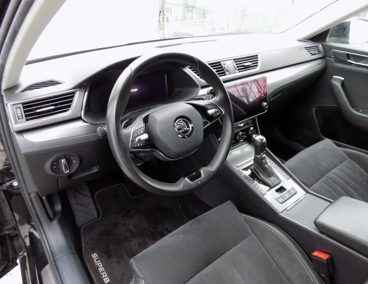 Škoda Superb Sedan 2,0 l 206 kw