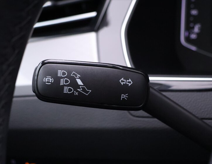 Volkswagen Passat Kombi 2,0 l 110 kw