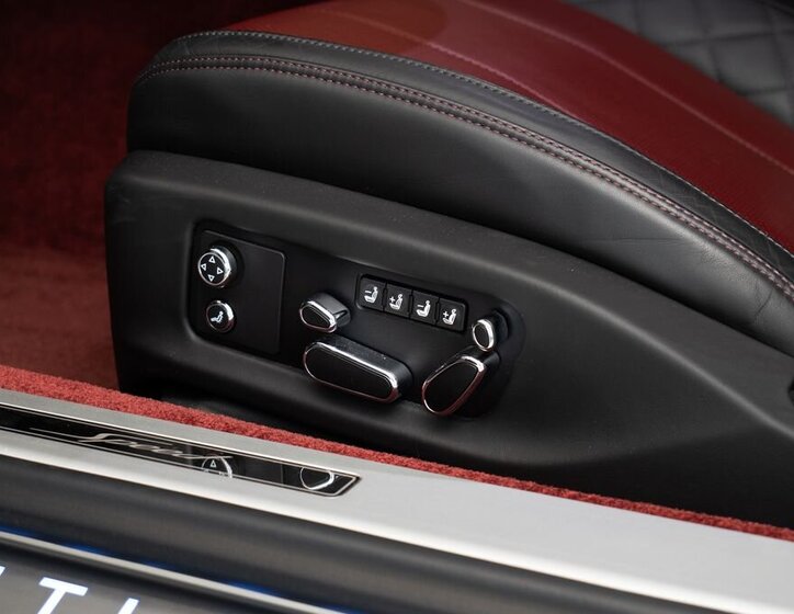 Bentley Continental GT Kupé 6,0 l 485 kw