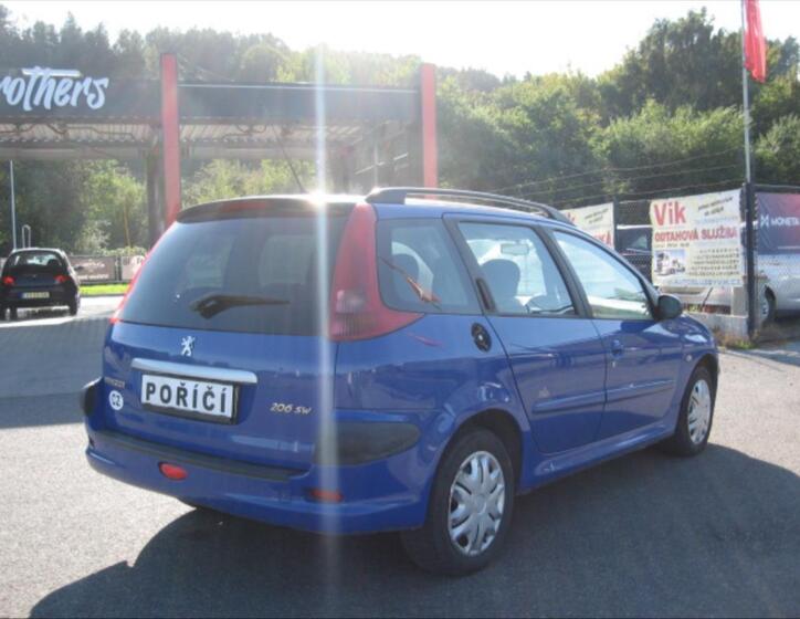 Peugeot 206 4