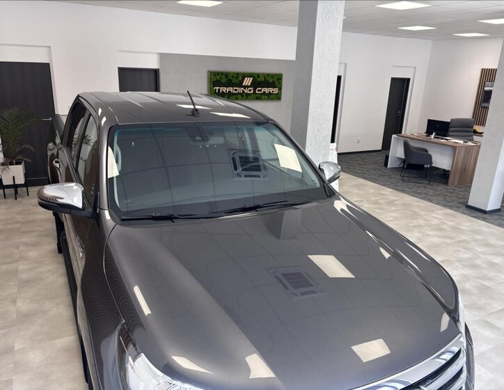 Toyota Hilux Pick-up 2,4 l 110 kw