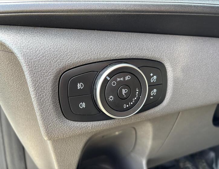 Ford Transit Custom 20