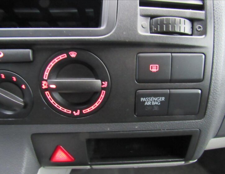 Volkswagen Transporter 16