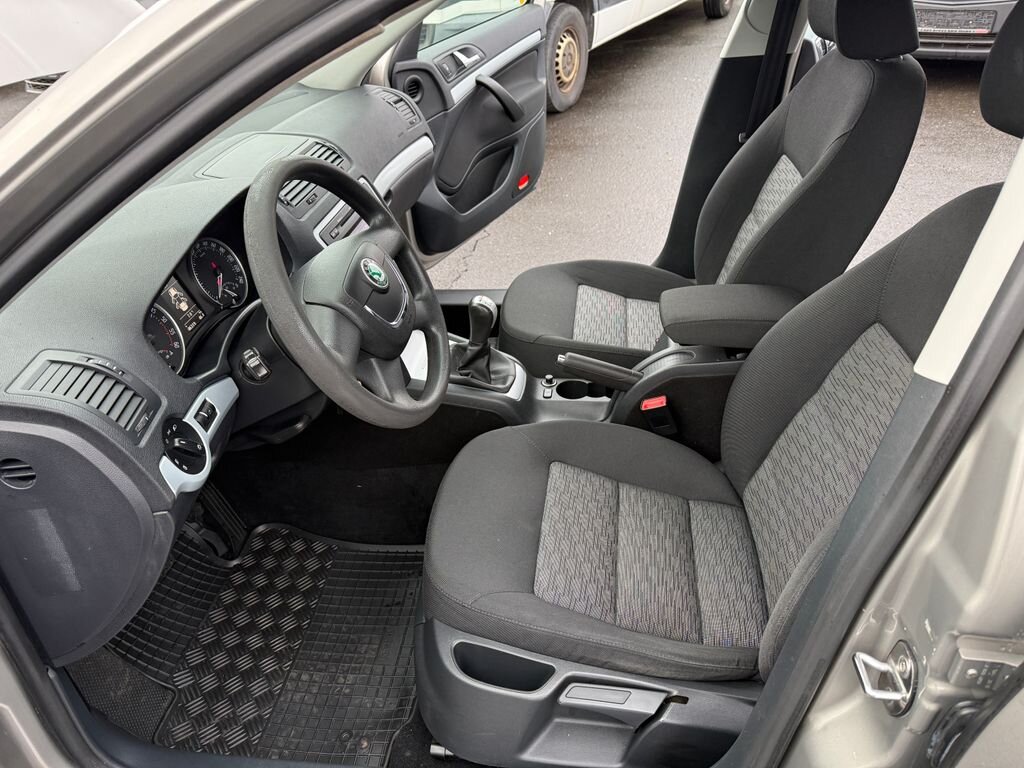 Škoda Octavia Kombi 2,0 l 103 kw