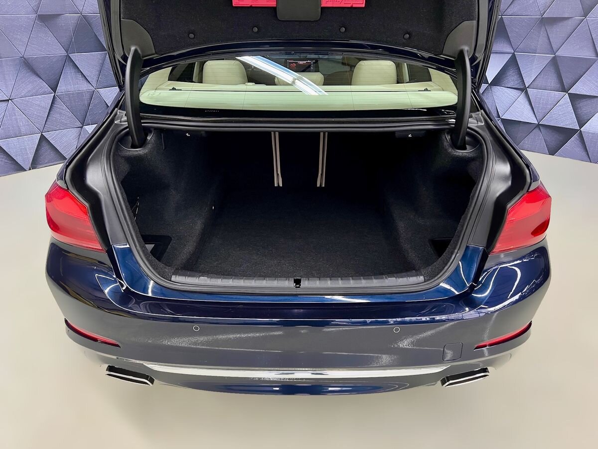 BMW Řada 5 Sedan / Limuzína 3,0 l 250 kw