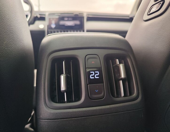 Hyundai Tucson SUV 1,6 l 195 kw