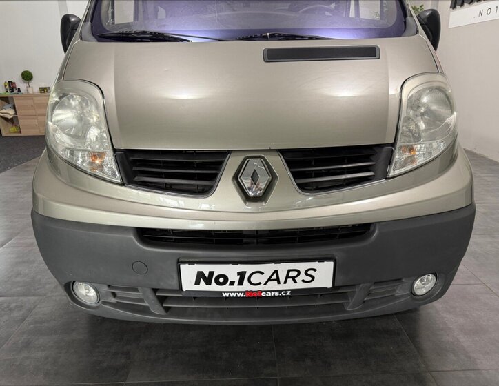 Renault Trafic 21