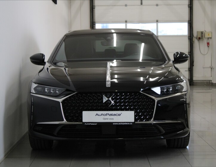 DS Automobiles DS9 2