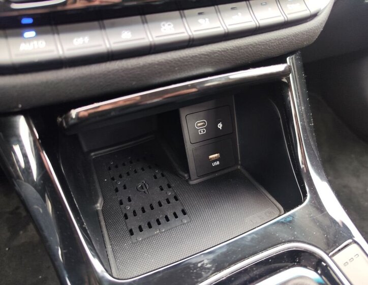 Hyundai i30 Hatchback 1,5 l 103 kw