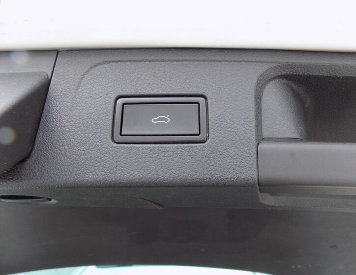 Volkswagen Passat 10