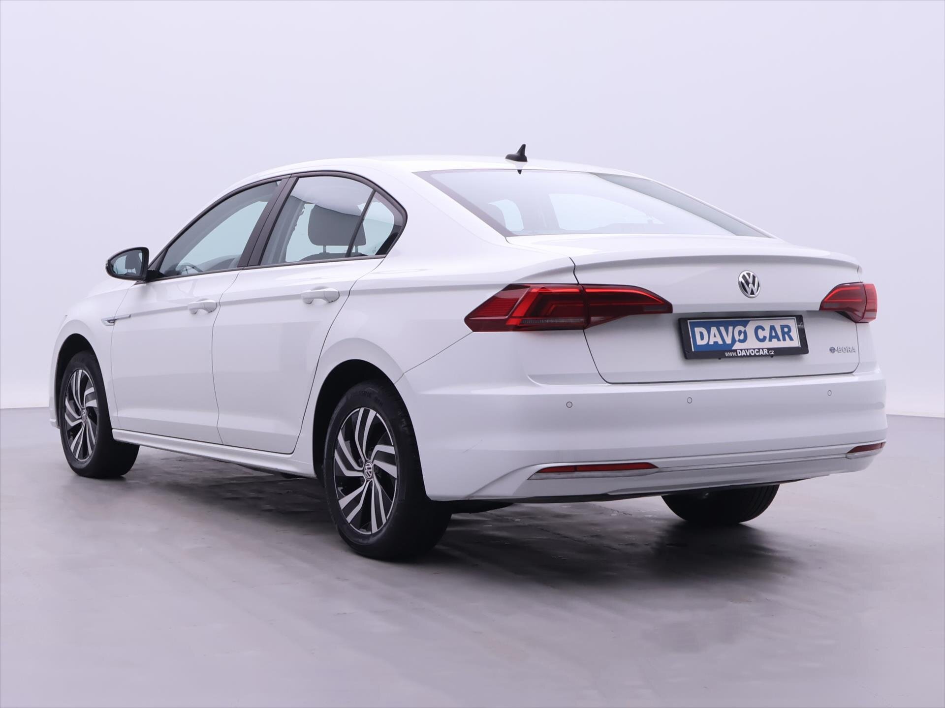 Volkswagen Bora Sedan 0,0 100 kw