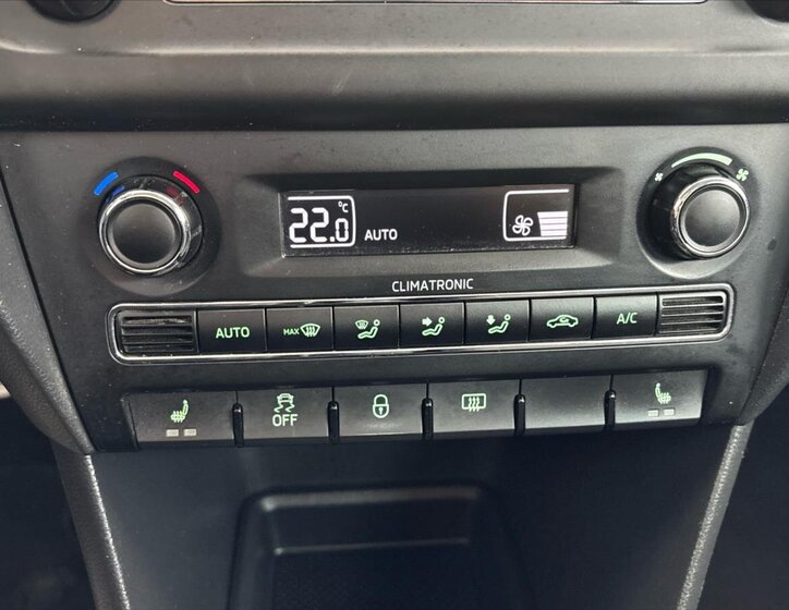 Škoda Rapid Liftback 1,2 l 63 kw