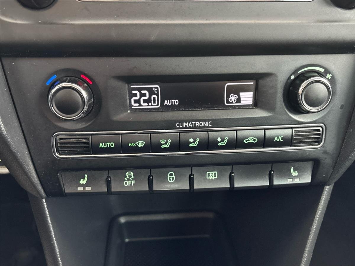 Škoda Rapid Liftback 1,2 l 63 kw