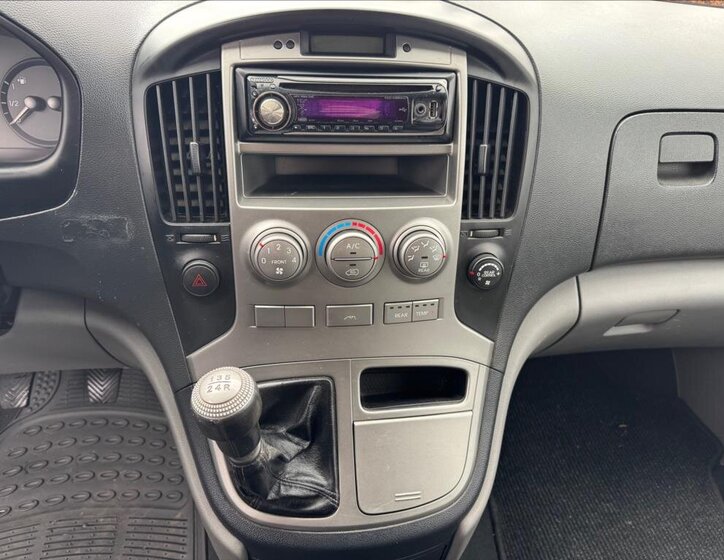 Hyundai H 1 Kombi 2,5 l 120 kw