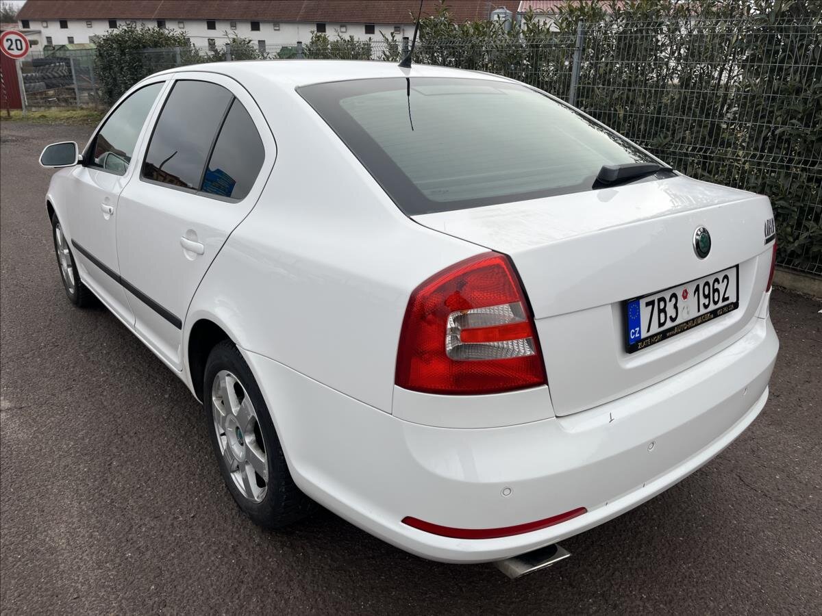 Škoda Octavia Sedan / Limuzína 1,6 l 75 kw