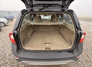 Volvo XC70 Kombi 2,4 l 151 kw