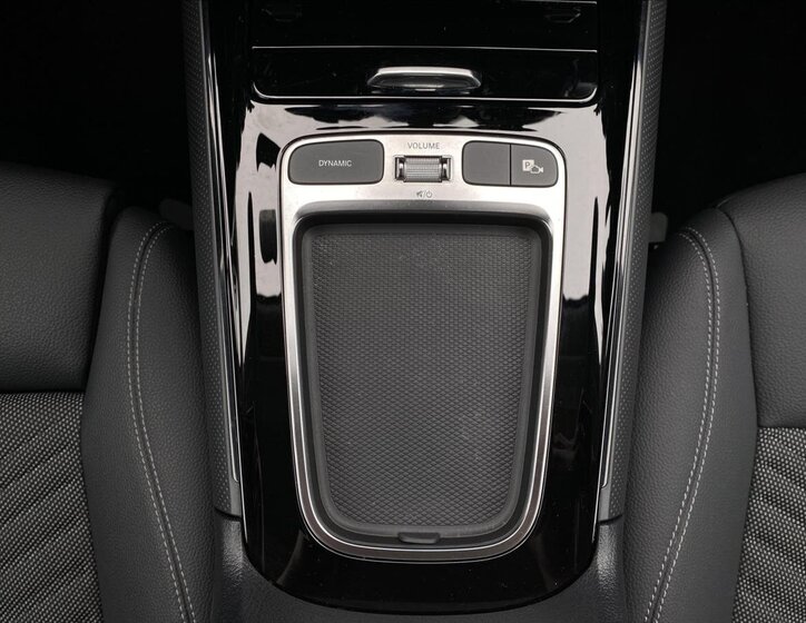 Mercedes-Benz GLB SUV 2,0 l 140 kw