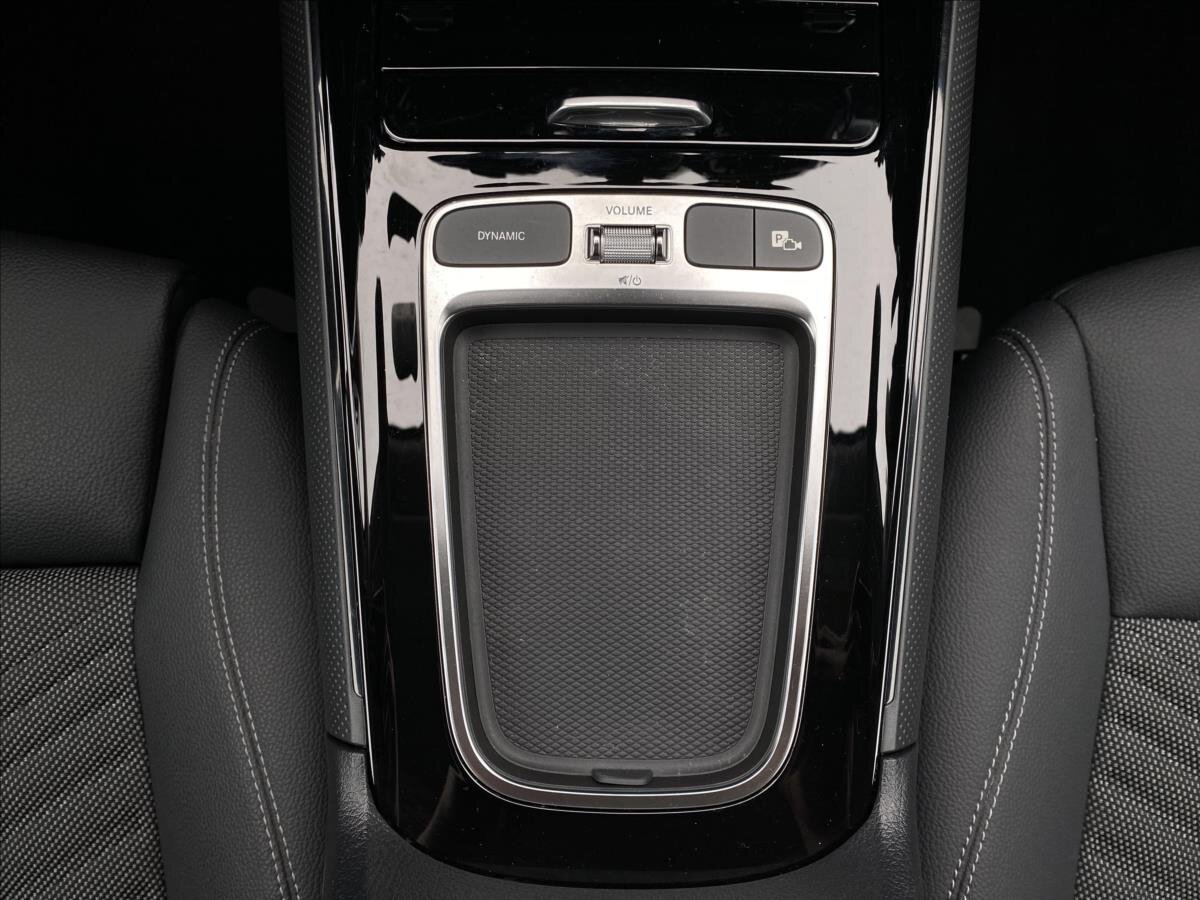 Mercedes-Benz GLB SUV 2,0 l 140 kw