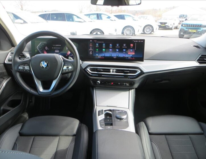BMW Řada 3 Sedan / Limuzína 2,0 l 115 kw