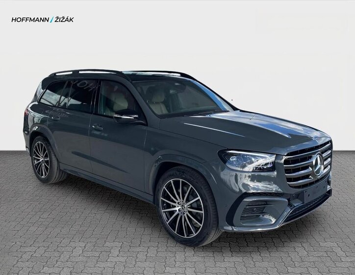 Mercedes-Benz Ostatní 3