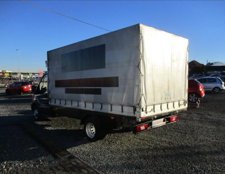 Ford Transit Valník 2,0 l 125 kw