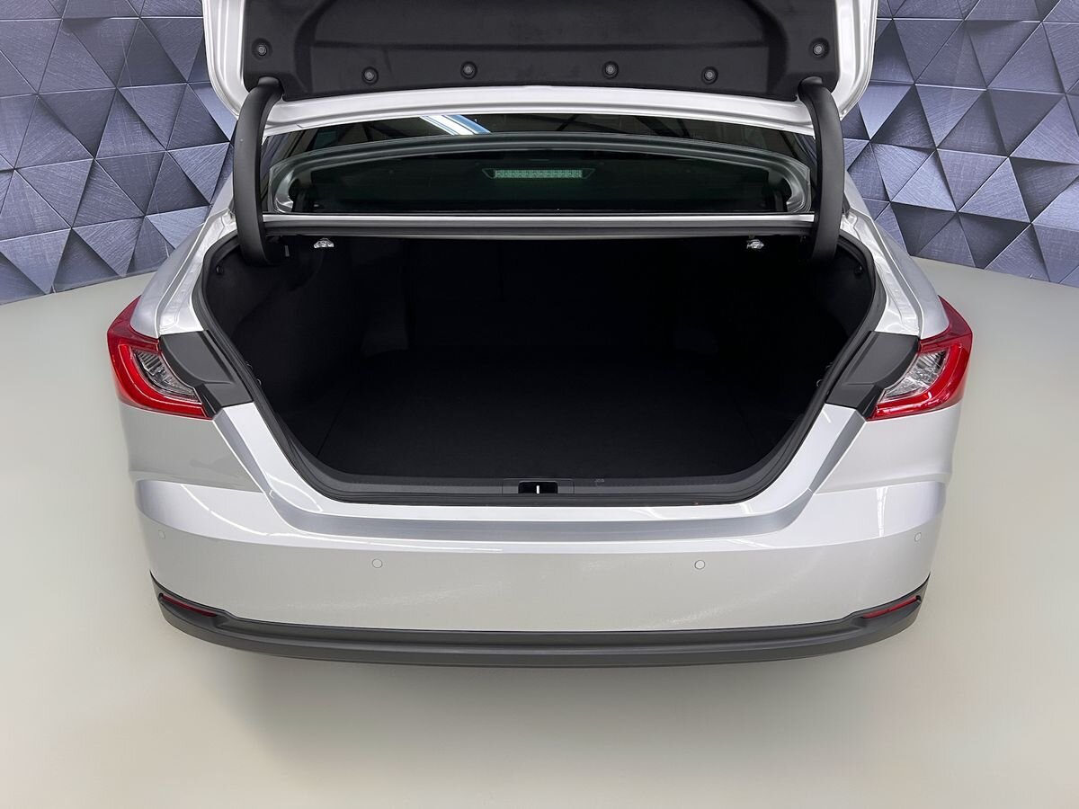 Toyota Camry Sedan / Limuzína 2,5 l 169 kw