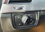 Audi A8 Sedan / Limuzína 3,0 l 190 kw