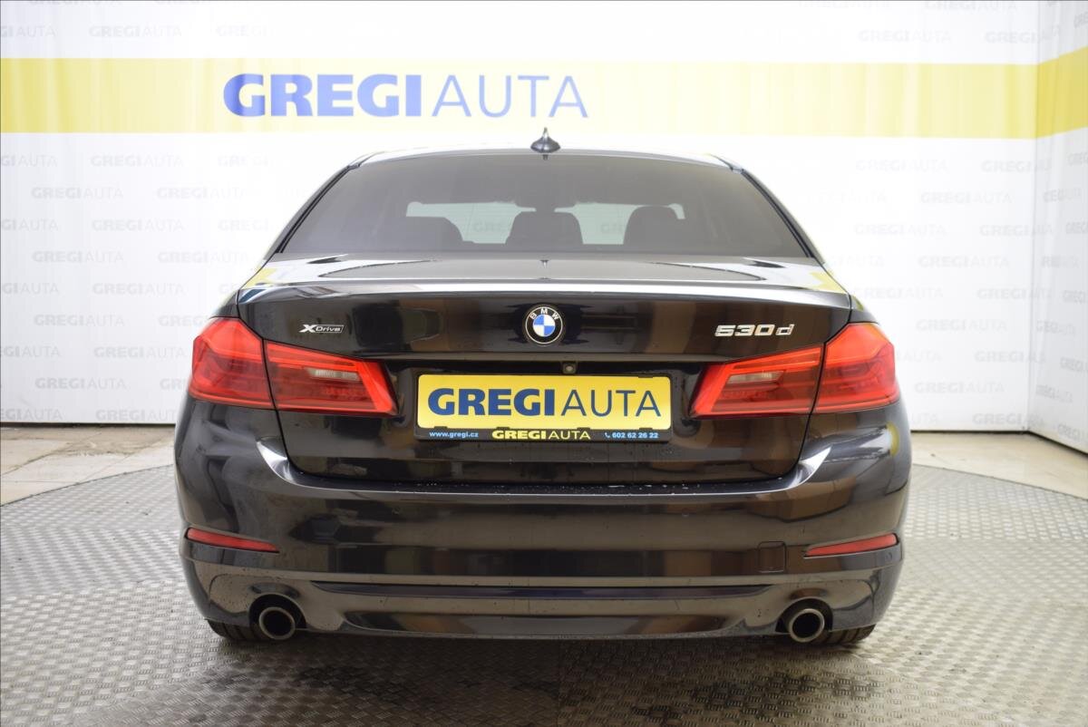 BMW Řada 5 Sedan / Limuzína 3,0 l 195 kw