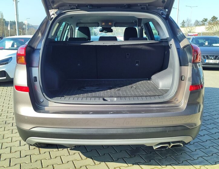Hyundai Tucson SUV / Terénní 1,6 l 100 kw