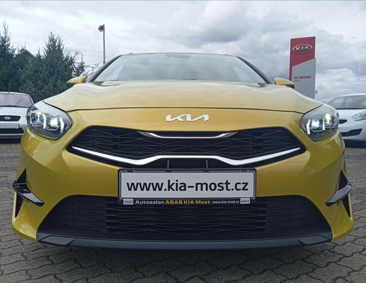 KIA Ceed 4