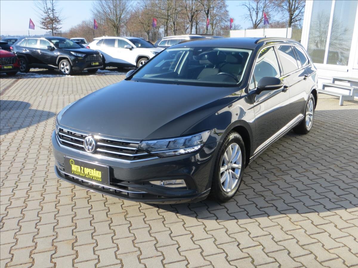 Volkswagen Passat Kombi 1,5 l 110 kw