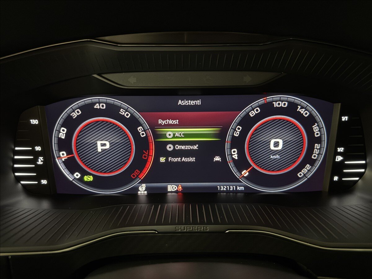 Škoda Superb Kombi 1,5 l 110 kw