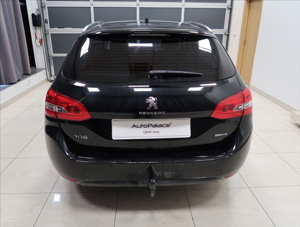 Peugeot 308 Kombi 1,6 l 88 kw