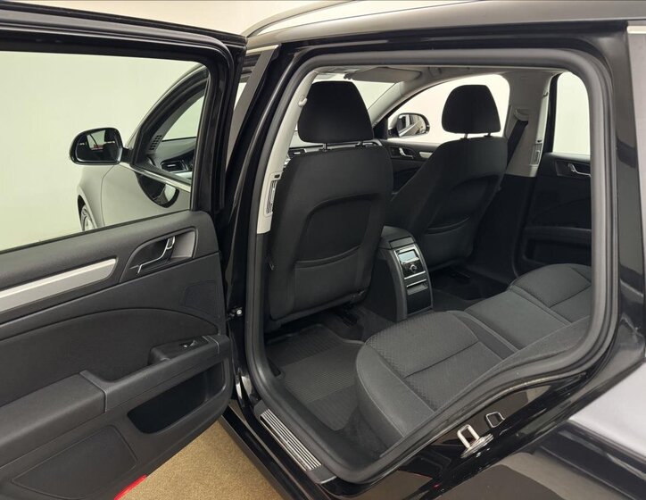 Škoda Superb Kombi 2,0 l 103 kw